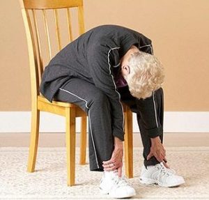 5 Seated Back Pain Stretches for Seniors